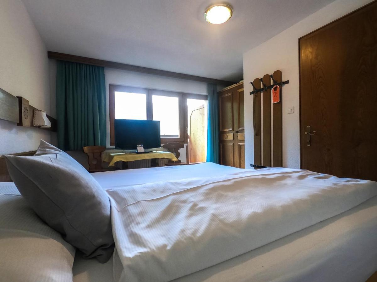 Sonnenhotel Soldanella Sonneck Samnaun Buitenkant foto
